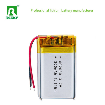 satın al Lityum polimer pil hücresi 602030 3.7V 300mAh Depolama cihazı için şarj edilebilir Lipo Li-polimer pil Çevrimiçi üretim