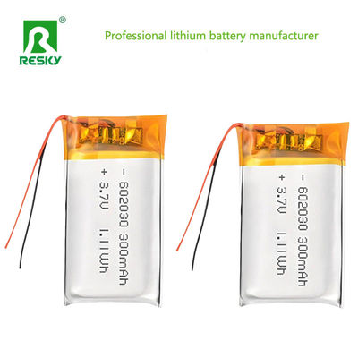 LP602030 3.7v 300mAh Şarj edilebilir Lityum Polimer Pil Dayanıklı ve Uzun Döngü Ömürü 500 döngü